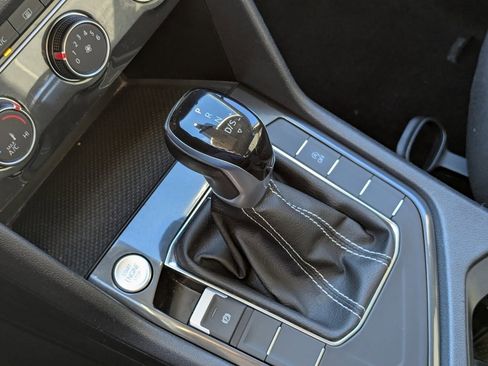 Used 2024 Volkswagen Tiguan S image 16