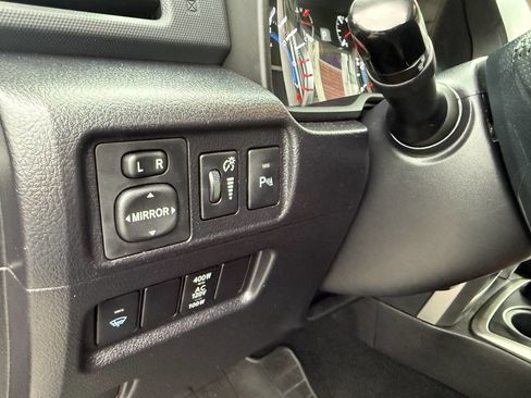 Used 2016 Toyota 4Runner Limited image 24