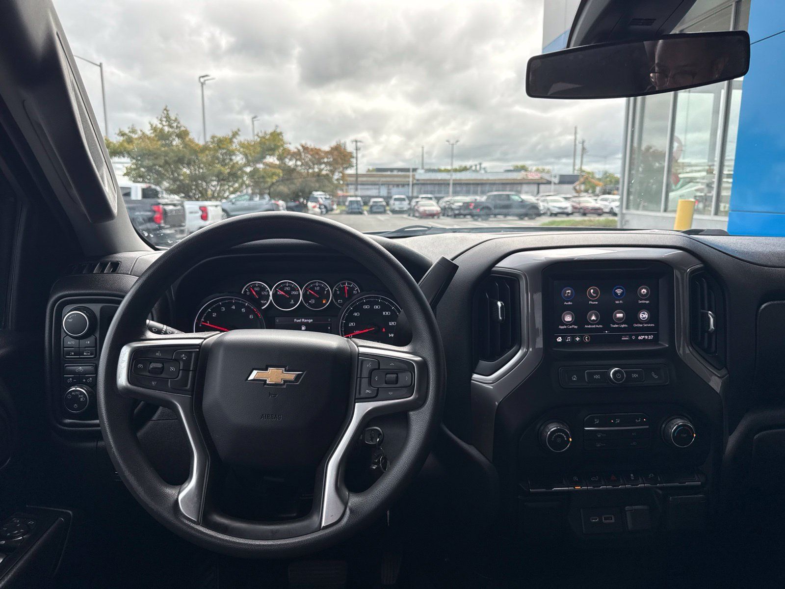 Used 2021 Chevrolet Silverado 1500 Custom w/ Safety Confidence Package AWD/4WD image 2