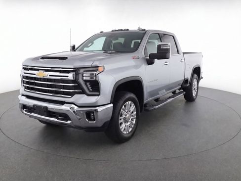 Certified 2024 Chevrolet Silverado 2500 LTZ w/ LTZ Premium Package AWD/4WD image 2