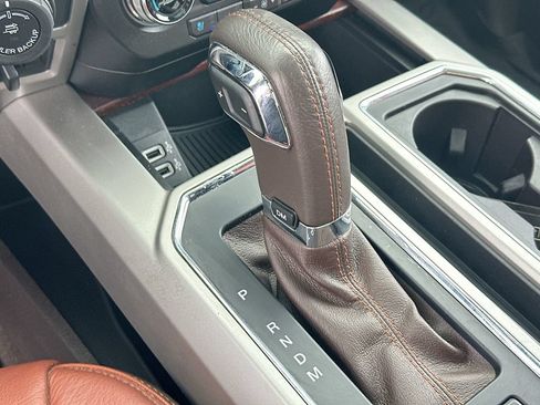 Used 2019 Ford F150 King Ranch w/ Equipment Group 601A Luxury AWD/4WD image 22