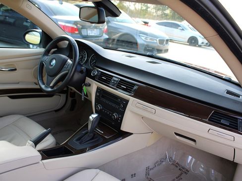 Used 2009 BMW 328i Coupe image 14