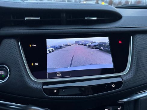Used 2023 Cadillac XT5 Premium Luxury image 27