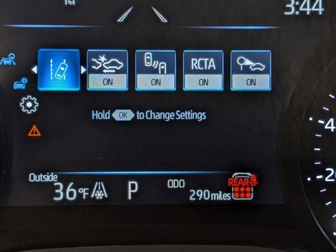 Used 2025 Toyota Sienna LE image 16