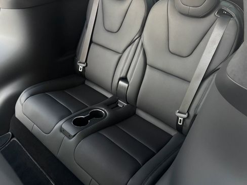 Used 2023 Tesla Model X Standard Sport Utility 4D image 15