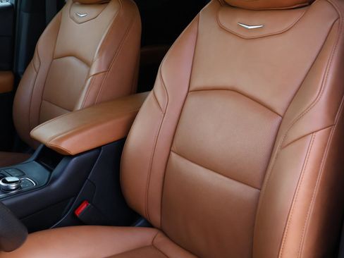 Used 2021 Cadillac XT4 Sport image 14