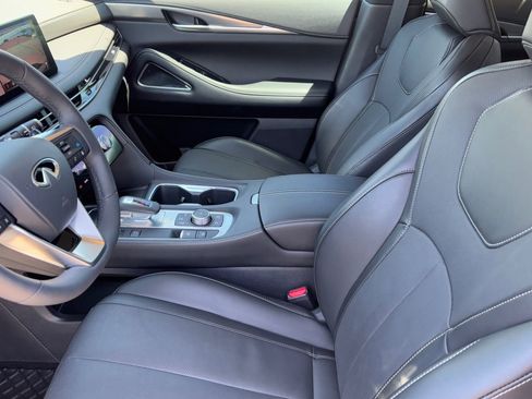 Certified 2026 INFINITI QX60 Luxe w/ Cargo Package image 17