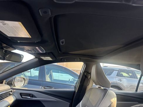 Certified 2025 Toyota Camry SE w/ Convenience Package image 13