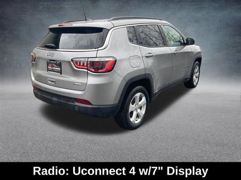 Used 2019 Jeep Compass Latitude AWD/4WD image 6