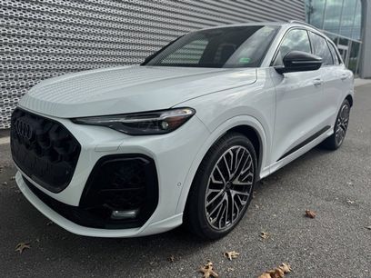 New 2025 Audi SQ5 Premium Plus