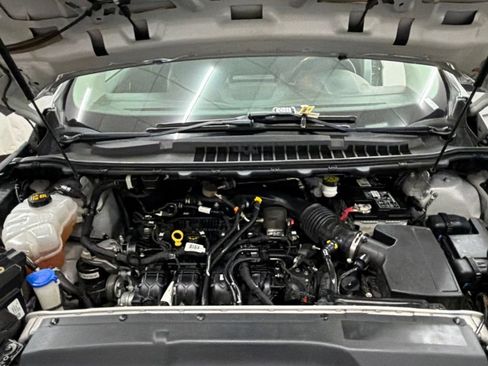 Used 2022 Ford Edge Titanium w/ Equipment Group 301A AWD/4WD image 33