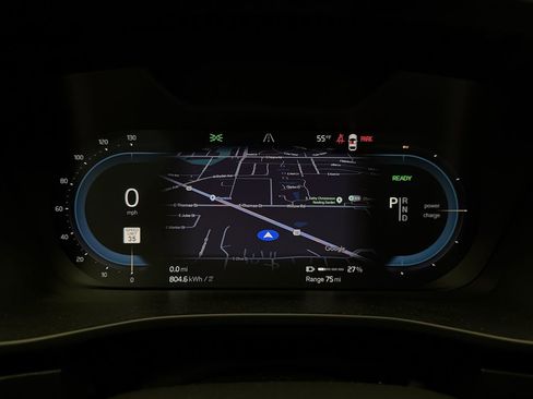 Used 2023 Volvo C40 P8 Recharge Ultimate image 11