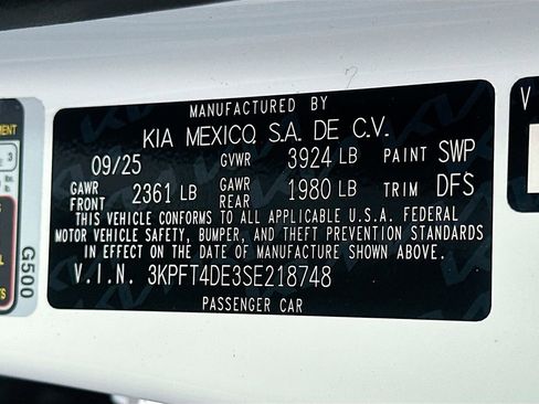 New 2025 Kia K4 LXS image 29