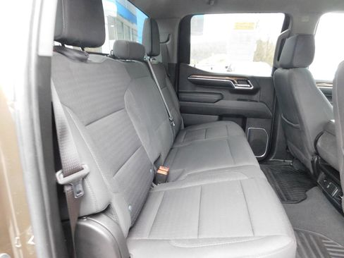 Used 2023 Chevrolet Silverado 1500 LT image 21