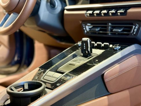 Used 2020 Porsche 911 Carrera 4S image 57