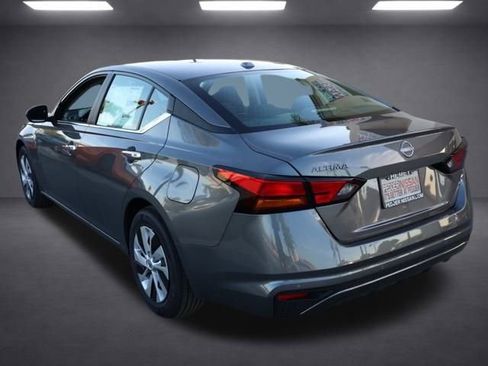 New 2025 Nissan Altima 2.5 S image 6
