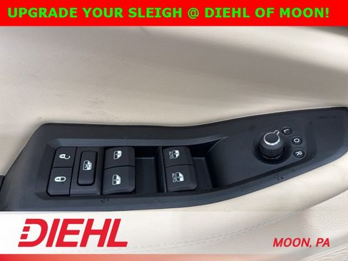 New 2025 Jeep Grand Cherokee Limited w/ Luxury Tech Group II image 23