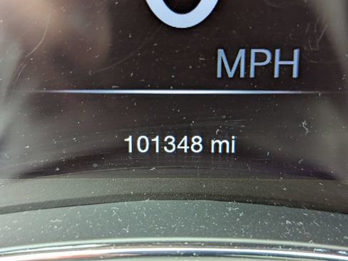 Used 2019 Jeep Grand Cherokee Limited w/ Luxury Group II AWD/4WD image 17