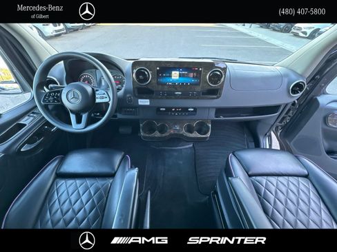 Used 2019 Mercedes-Benz Sprinter 170 image 25