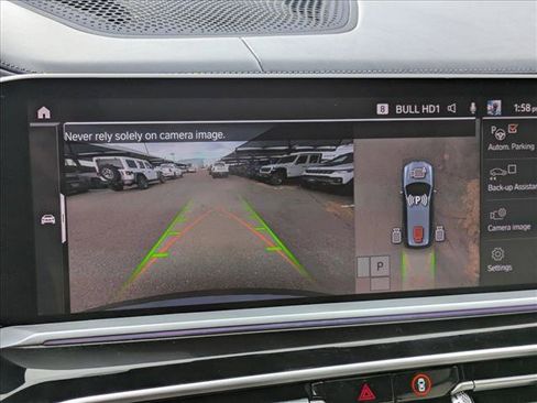 Used 2020 BMW X7 M50i w/ Dynamic Handling Package image 14