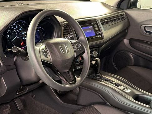Used 2020 Honda HR-V LX image 25