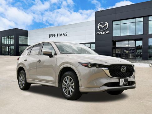 Certified 2025 MAZDA CX-5 AWD 2.5 S w/ Select Package image 4