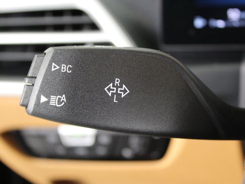 New 2026 BMW 330i xDrive Sedan w/ Premium Package image 31