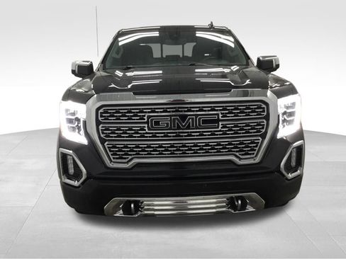 Used 2021 GMC Sierra 1500 Denali w/ Driver Alert Package II AWD/4WD image 3