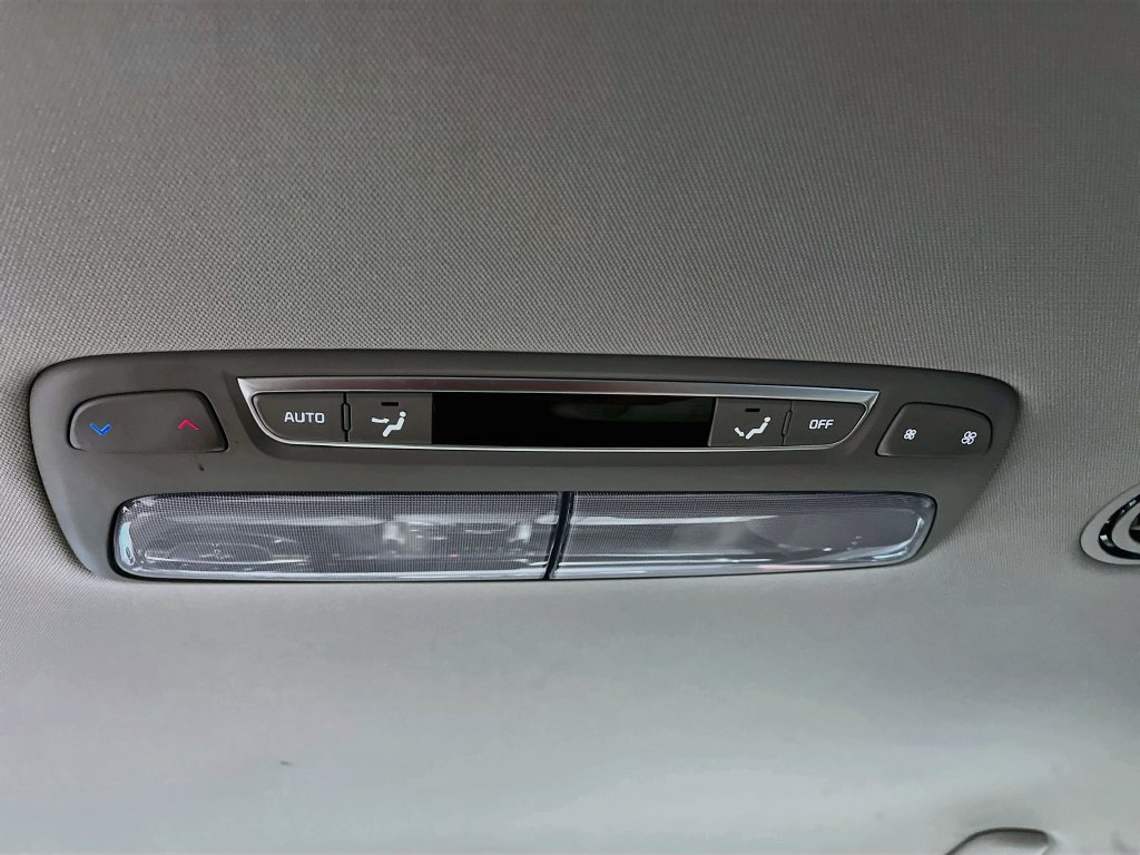 Used 2023 Kia Telluride S AWD/4WD image 25