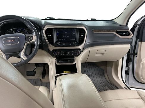 Used 2020 GMC Acadia Denali w/ Technology Package AWD/4WD image 6