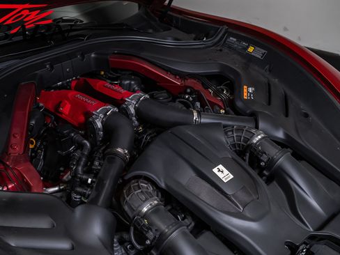Used 2022 Ferrari Roma RWD image 52