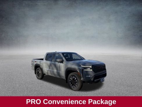 Used 2023 Nissan Frontier PRO-4X w/ Pro Convenience Package image 12