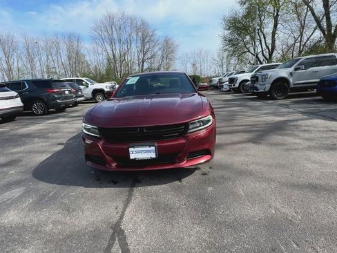 Used 2020 Dodge Charger SXT w/ Leather Interior Group image 4