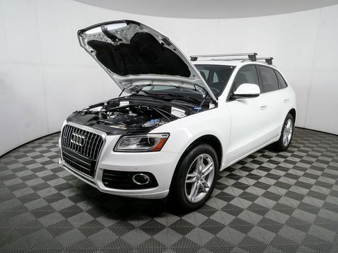 Used 2016 Audi Q5 2.0T Premium Plus w/ Technology Package image 33