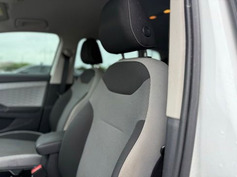 Used 2022 Volkswagen Taos S w/ IQ Drive S Package image 9