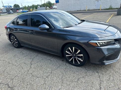 Used 2024 Honda Civic EX image 14