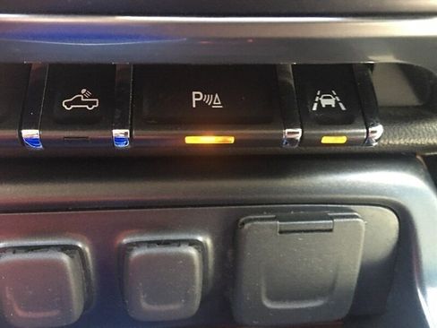 Used 2017 Chevrolet Silverado 1500 LTZ w/ LTZ Plus Package image 11