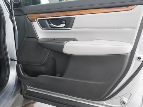 Used 2017 Honda CR-V EX-L image 9