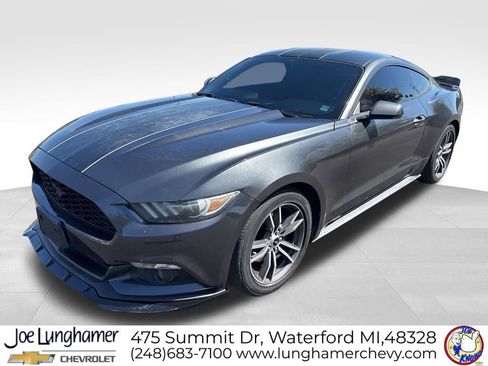 Used 2016 Ford Mustang Premium RWD image 7