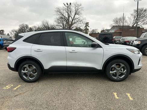 New 2026 Ford Escape ST-Line w/ Cold Weather Package image 2