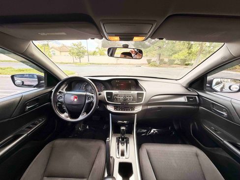 Used 2014 Honda Accord Sport image 15