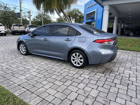 Used 2023 Toyota Corolla LE FWD image 33