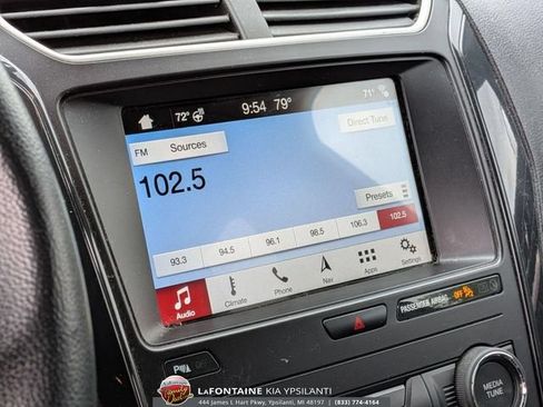Used 2019 Ford Explorer XLT w/ Equipment Group 202A FWD image 23