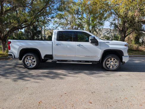 New 2026 Chevrolet Silverado 2500 High Country w/ Technology Package image 10