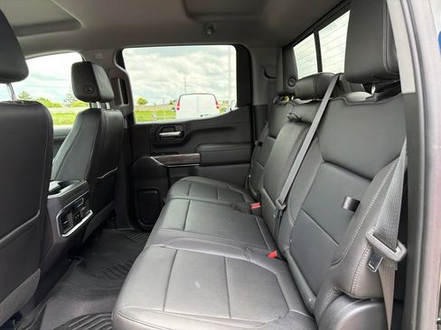 Used 2021 Chevrolet Silverado 1500 LTZ AWD/4WD image 14