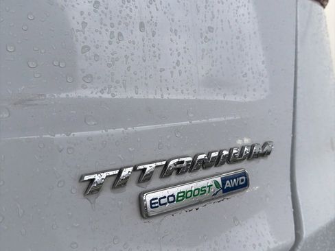 Used 2020 Ford Fusion Titanium image 40