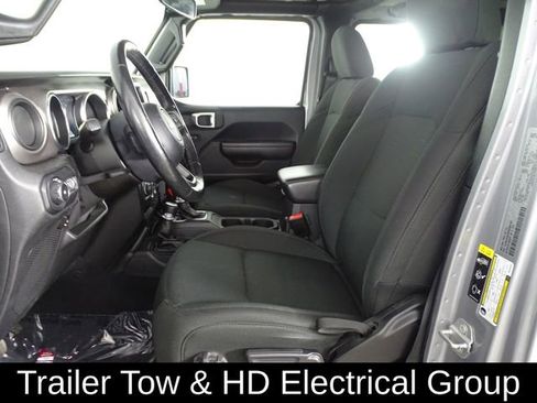 Used 2021 Jeep Wrangler Unlimited Sport image 10