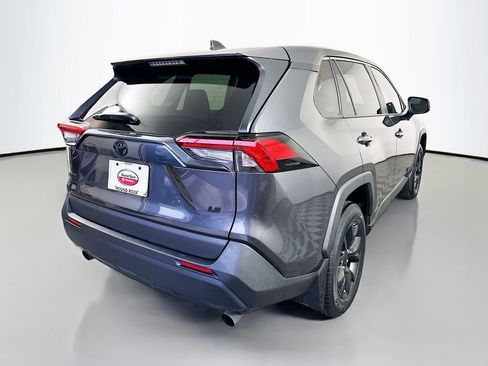 Used 2023 Toyota RAV4 LE image 5