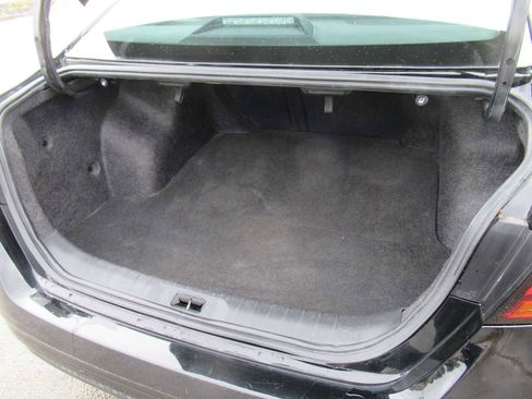 Used 2023 Nissan Altima 2.5 SV image 5