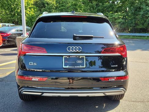 Used 2023 Audi Q5 2.0T Premium w/ Convenience Package AWD/4WD image 11